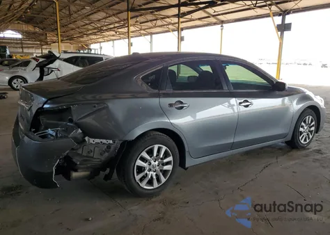 2015 Nissan Altima 2.5 из США, поврежденный, VIN 1N4AL3AP2FN895484